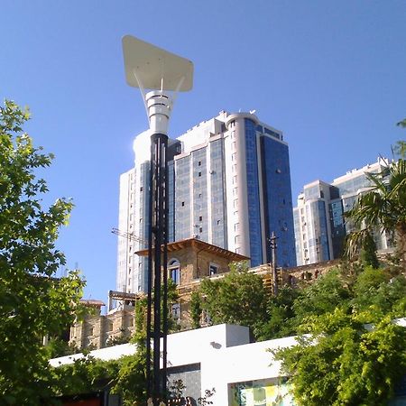 Dolphin Apartment Odessa Esterno foto