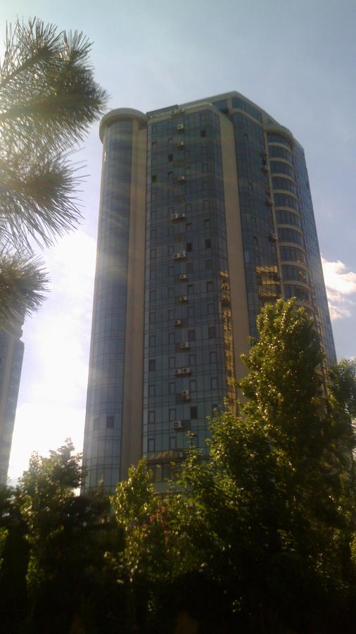 Dolphin Apartment Odessa Esterno foto