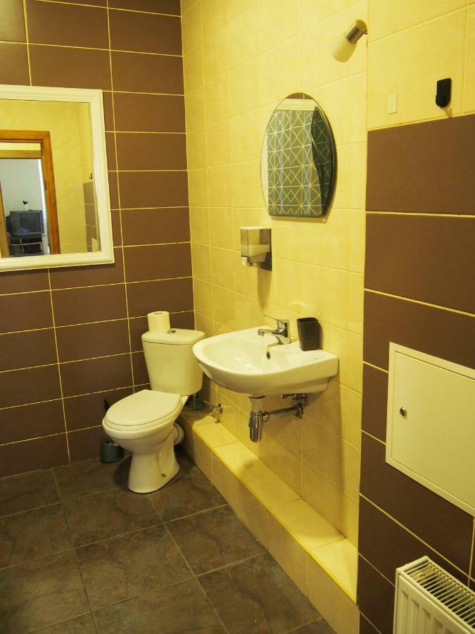 Dolphin Apartment Odessa Esterno foto